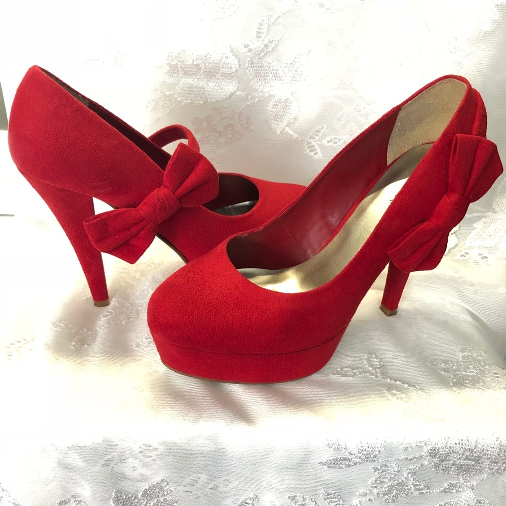 Andrea red suede platform heels, size 9.5